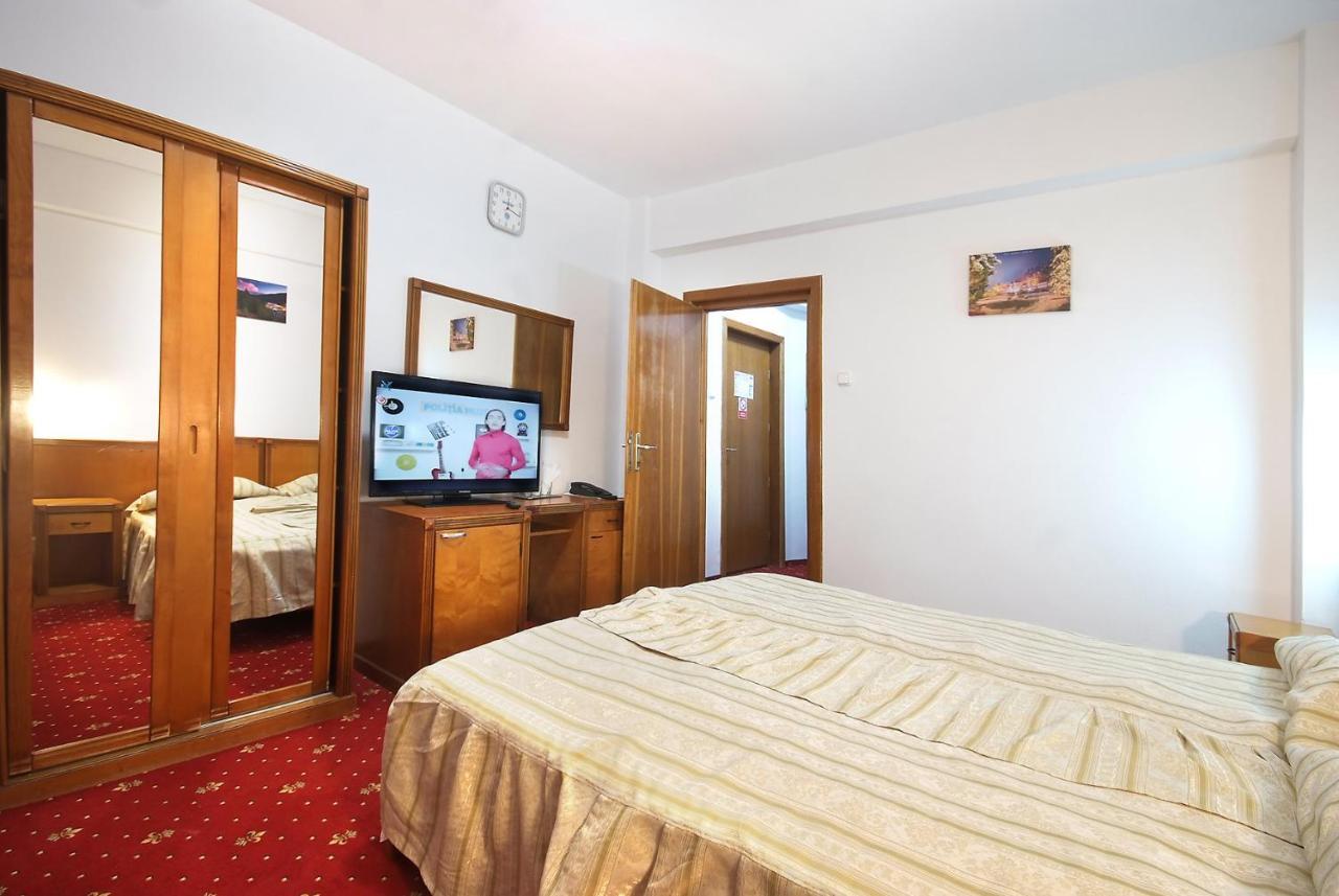 Vila Teleconstructia Slanic Moldova Luaran gambar